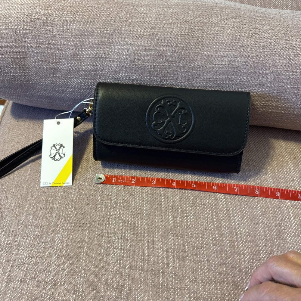 NEW CXL by Christian Lacroix Women's Park Smooth Sm Clutch w/Detachable Wristlet